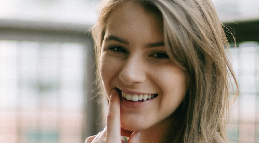 Das Geheimnis für zeitlos gesunde Zähne nach Ellie Phillips